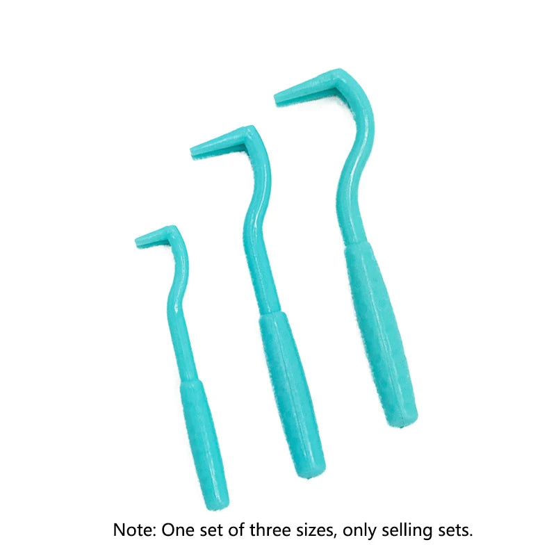 Pet Grooming and Care Kit: Plastic Deworming and Flea Removal Tools for Dogs and Cats